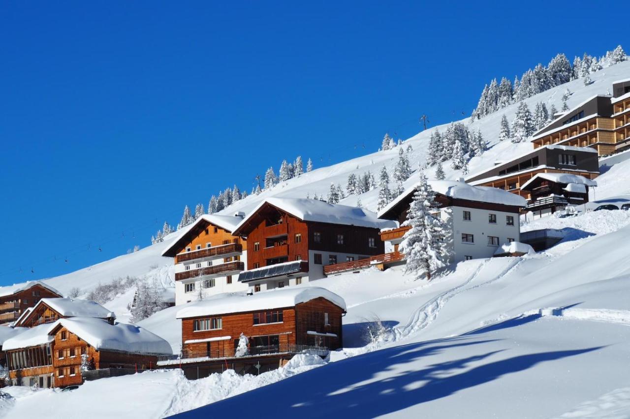 Haus Furka Hotel Damuels Exterior foto